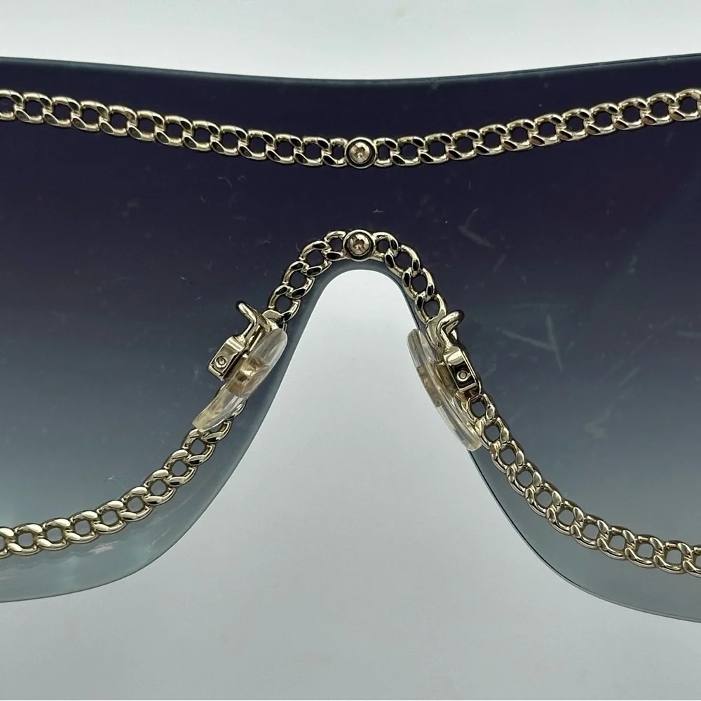 CHANEL Smoke Grey Black Sunglasses Gold Chain Detail Luxury Authentic Designer